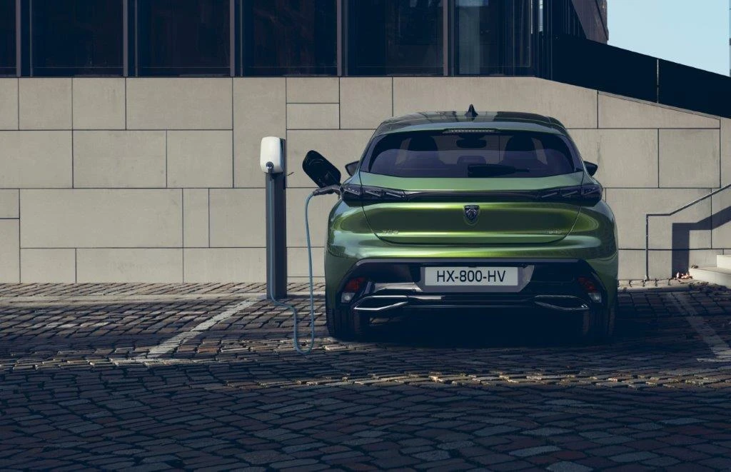 Peugeot u Europi nakon 2030. ostaje samo na električnim modelima