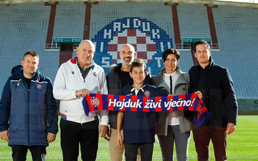 Sakupljač lopti ostvario san: ''Ovo mi je najbolji dan u životu''