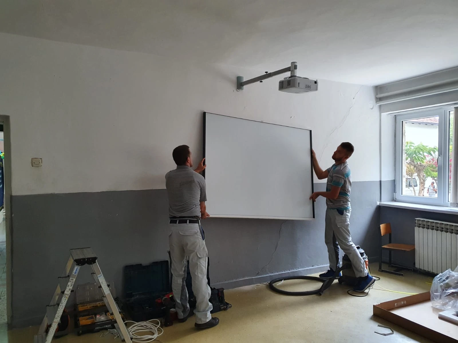 Imtec d.o.o. isporučio 8 pametnih ploča: Projekt YOUthDrive financiran od EU