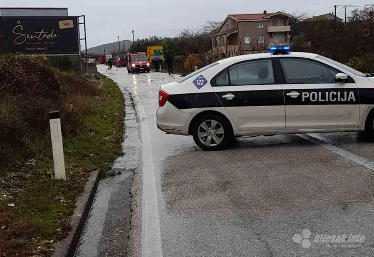 Teška prometna nesreća u Trebižatu: Jedna osoba smrtno stradala 