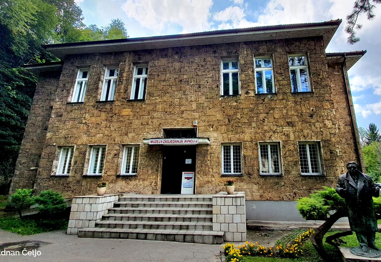 Vraćena još 32 djela naslikana za vrijeme zasjedanja AVNOJ-a 