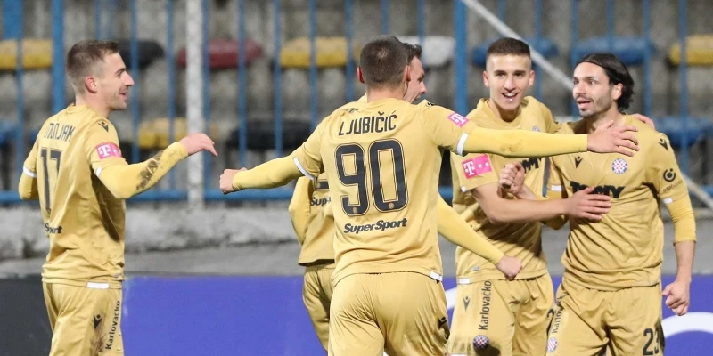 Devet golova u Kranjčevićevoj: Hajduk u polufinalu kupa