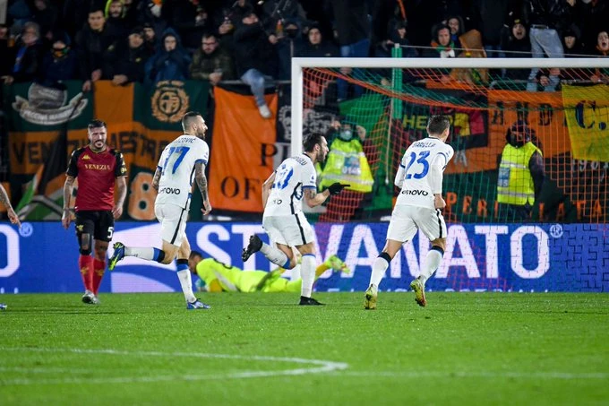 Inter se gostujućom pobjedom primakao vrhu