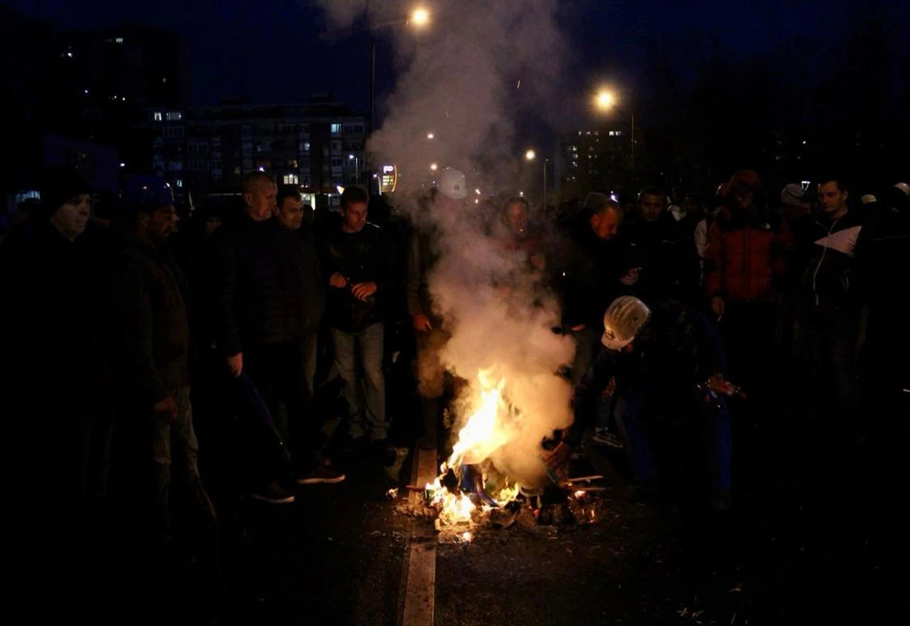 Policija neće rastjerati rudare; ostaju na ulici do ispunjenja uvjeta