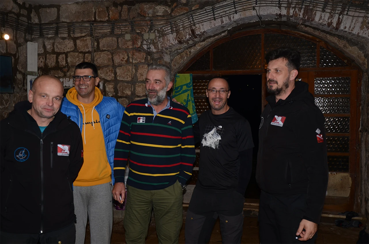 Mostar dobio četiri instruktora ronjenja