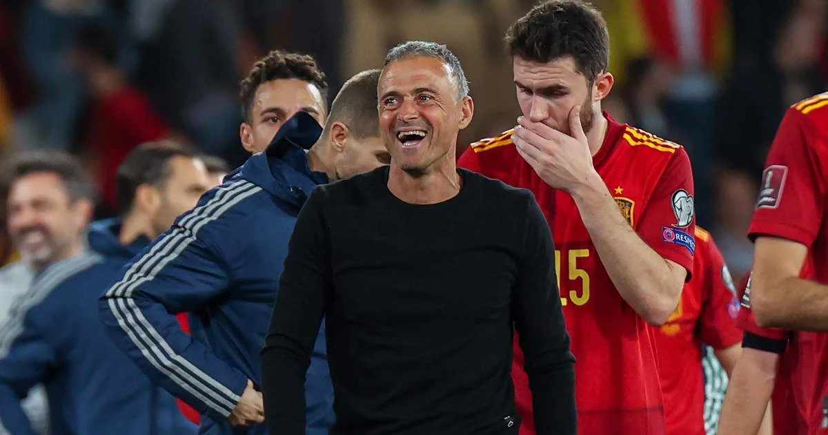 Urnebesna reakcija Enriquea na Ronaldov 'poziv' u United