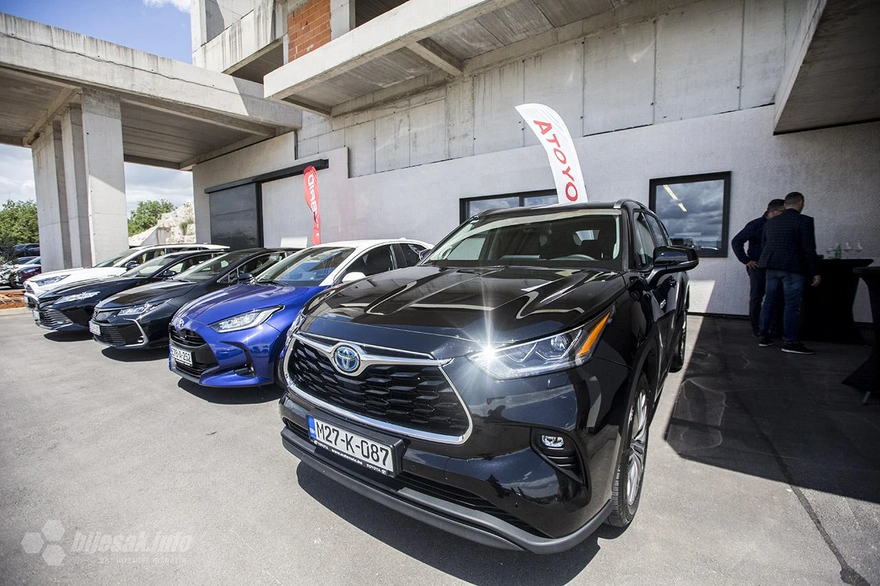 Toyota zadovoljna prodajom, nezadovoljna nedostatkom ekološkog sluha u državi
