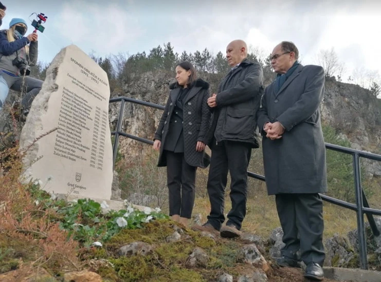 Otkriveno spomen-obilježje Kazani bez krivaca