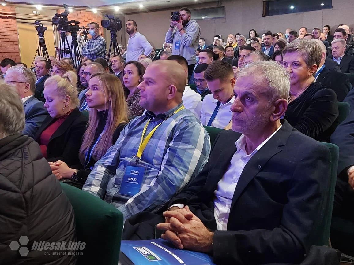 Zasjedanje u Mostaru u trenutcima kada su bošnjačko-hrvatski odnosi u najtežoj poslijeratnoj fazi