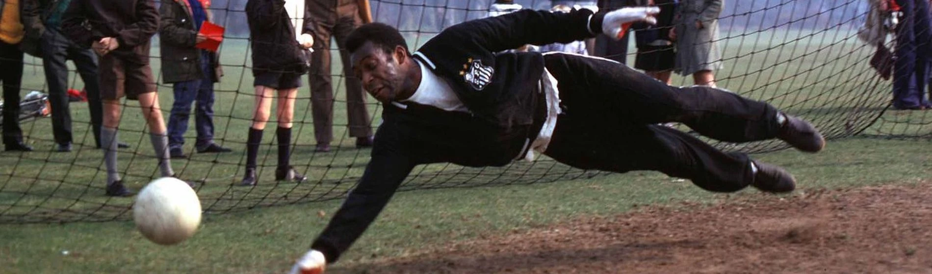 Kad veliki Pelé stane na gol 
