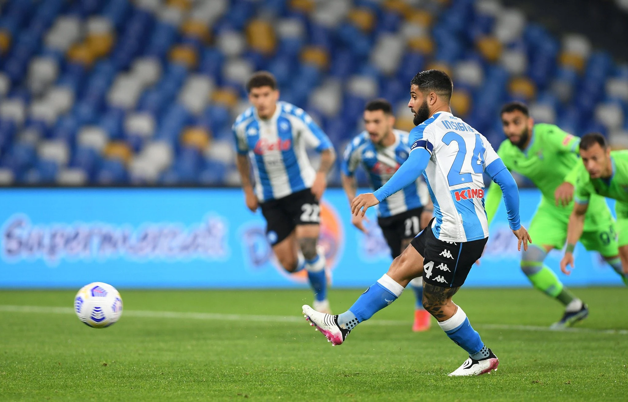 Insigne na izlaznim vratima Napolija
