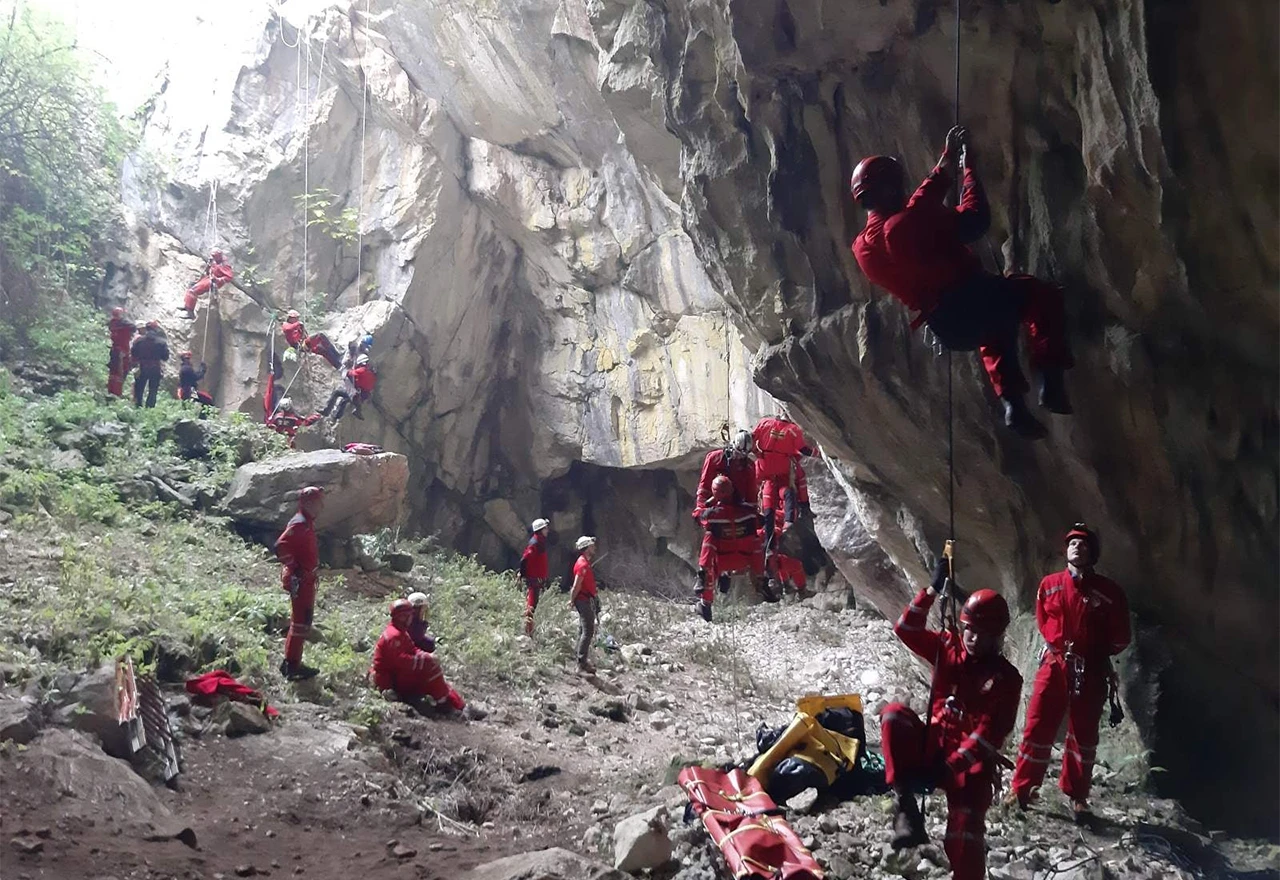 HGSS Mostar bogatiji za dva nova speleospašavatelja