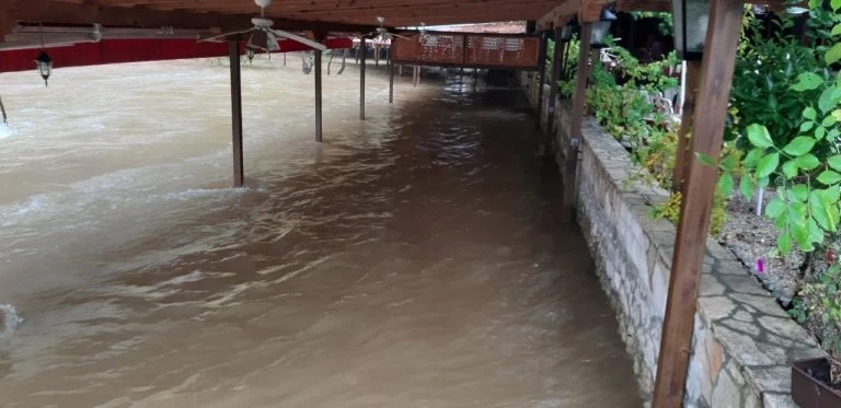 FOTO | Blagaj pod vodom 
