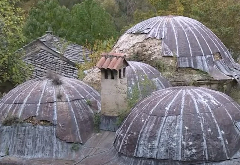 Počitelj se urušava, čeka se Sarajevo