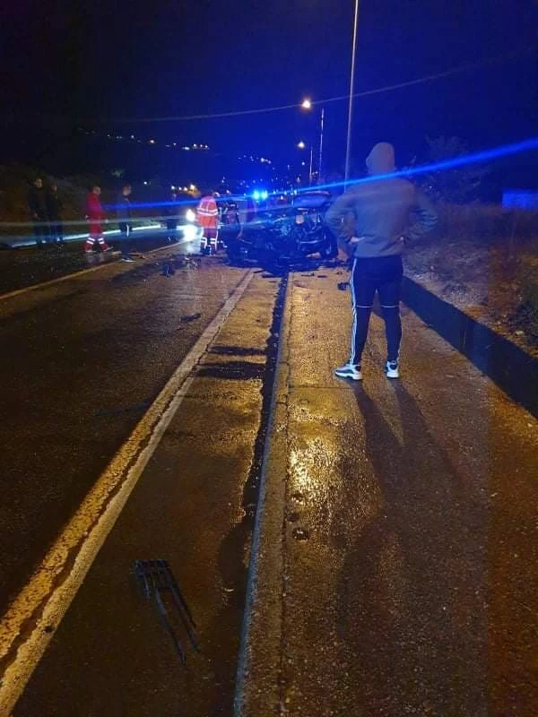 Mostar: Jedna osoba poginula, dvije ozlijeđene u sudaru Golfova 