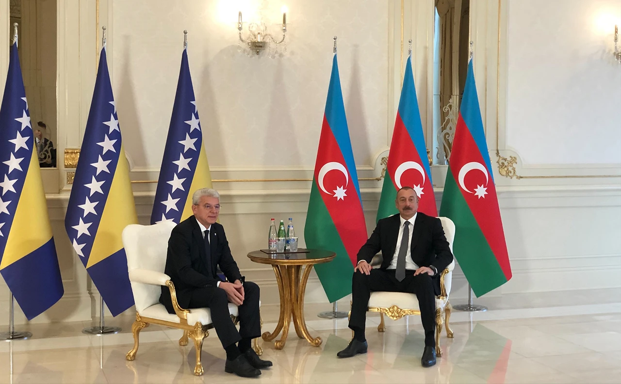 Pomoć BiH s plinom: Džaferović s predsjednikom Azerbejdžana