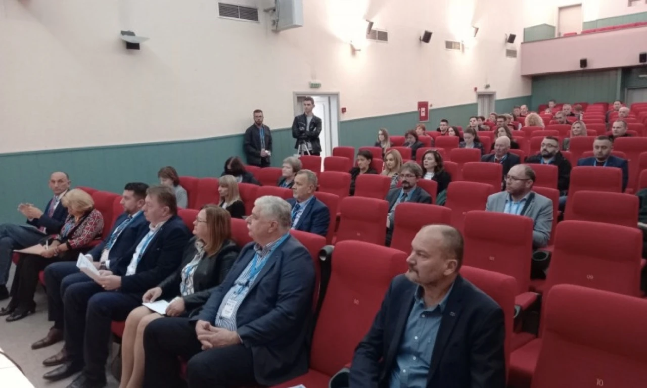 Široki Brijeg: Kako mlade upoznati s tradicijom i kulturnom baštinom?