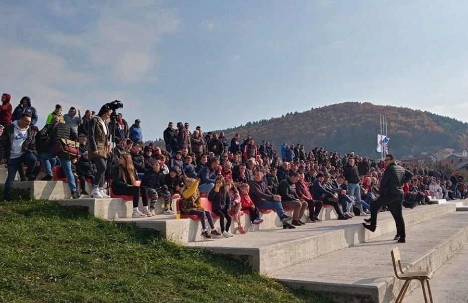 Velež rutinski kroz Uskoplje, Rođeni zabili šest komada svom domaćinu