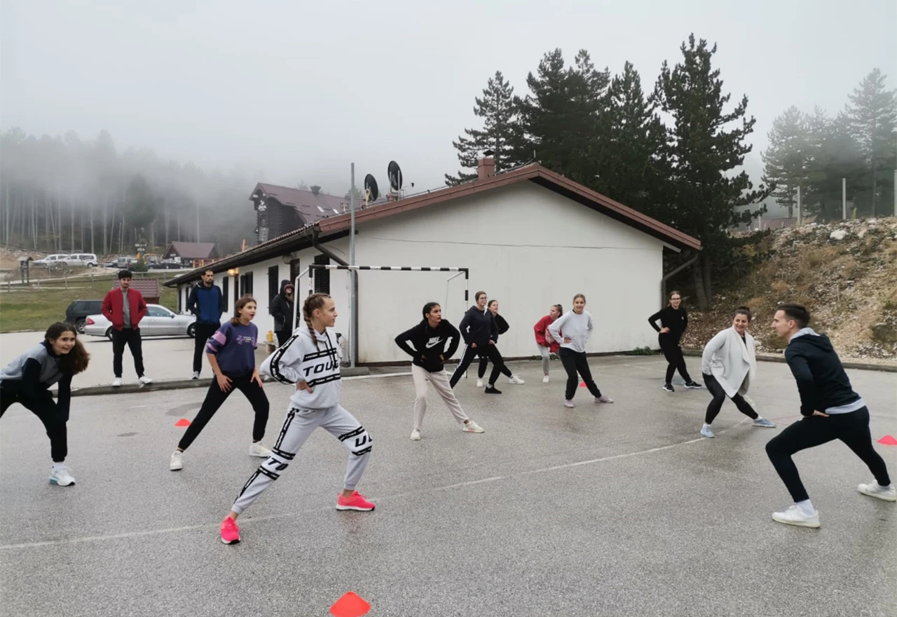 Mostarske mažoretkinje i dvodnevni team-building na Blidinju