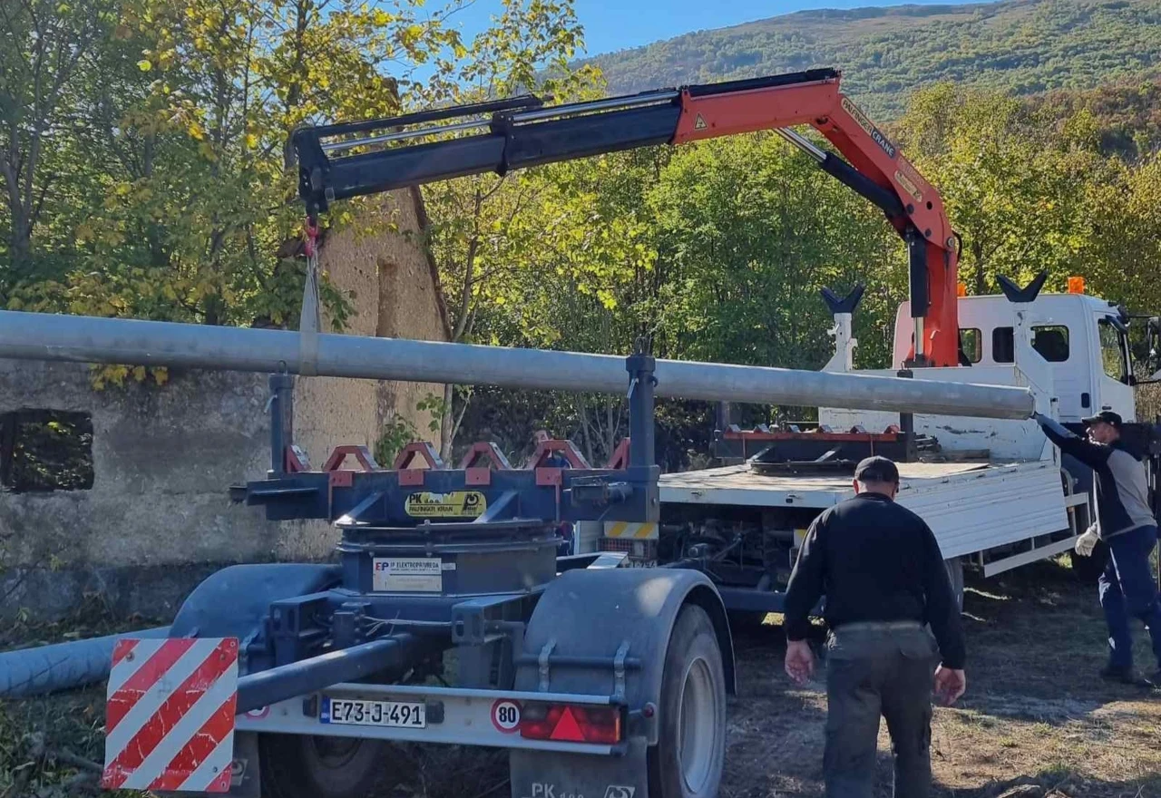 Povratnici u Livanjskom polju dočekali struju