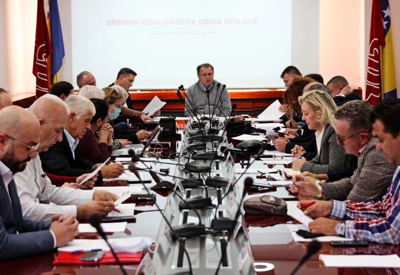 SDP BiH: Hitno pokrenuti već formirane predmete protiv Dodika