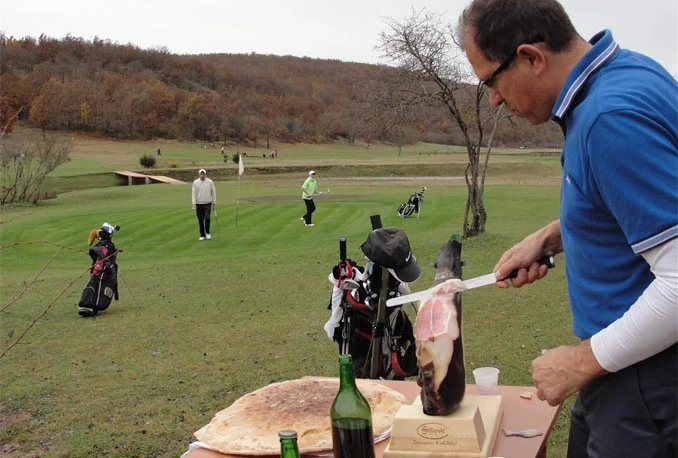 Posušje dokazuje kako su golf i vino odlična kombinacija 
