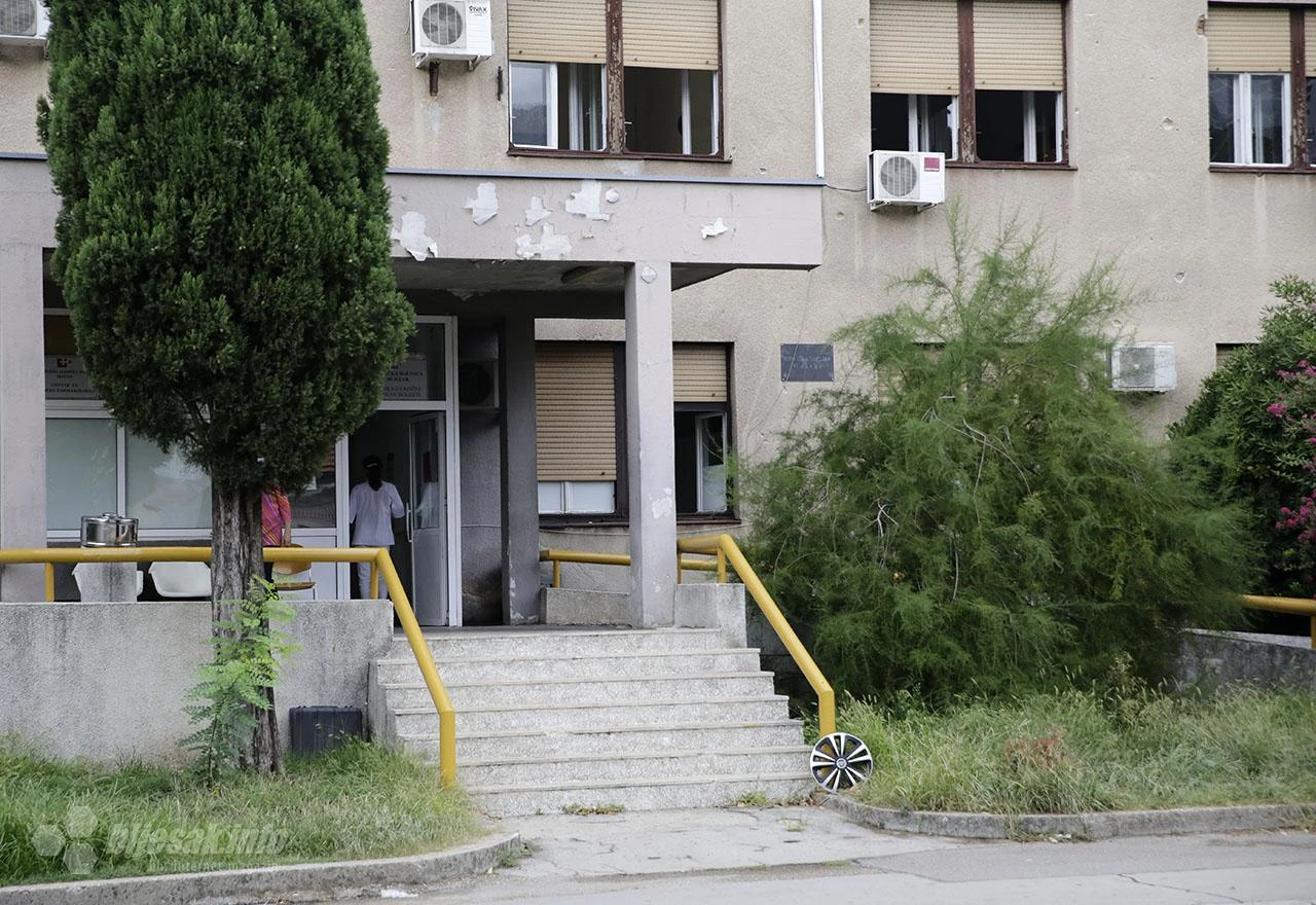 Vikend u SKB Mostar: Tri osobe preminule, 46 na liječenju