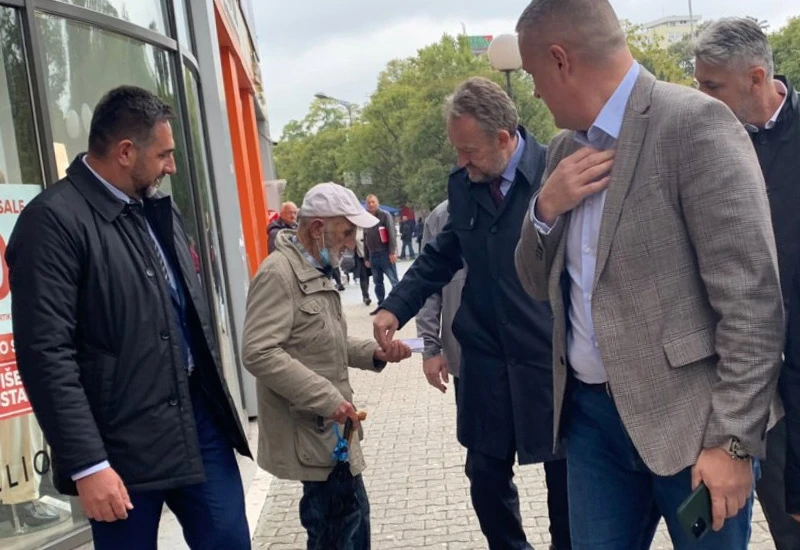 Izetbegovićev sitniš u Banja Luci