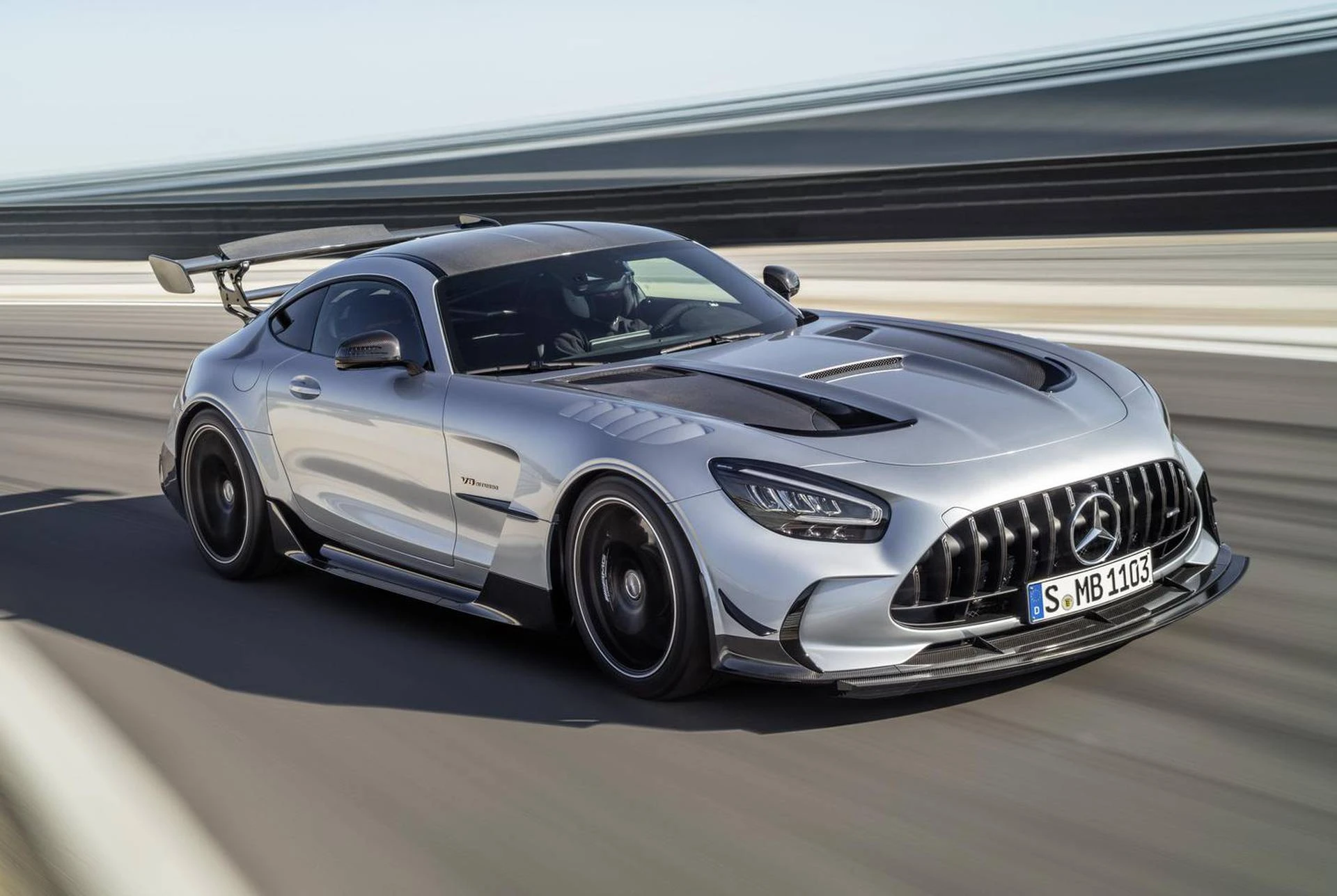 Mercedes-AMG GT uskoro ide u mirovinu