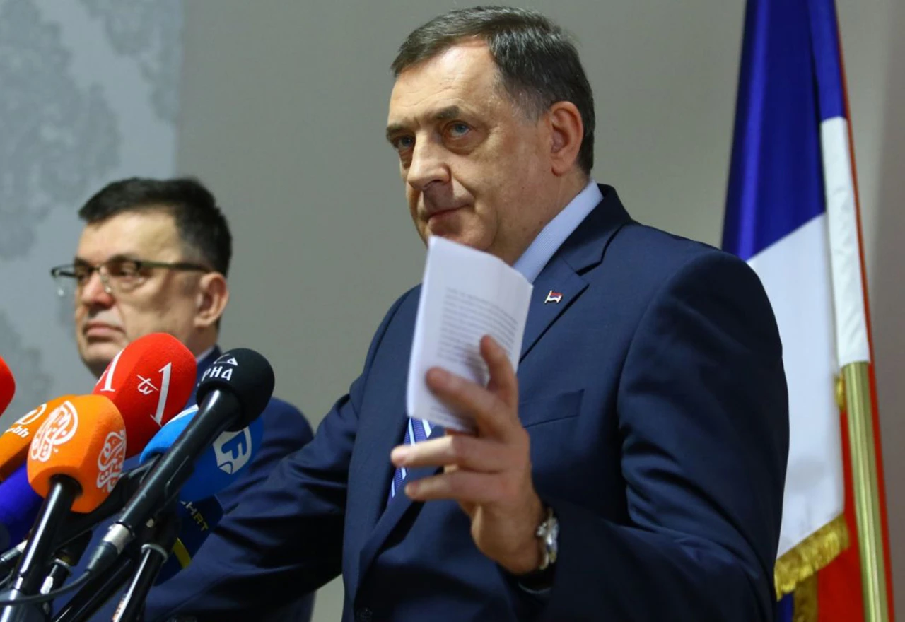 Dodik spreman na razgovor, ali bez stranaca