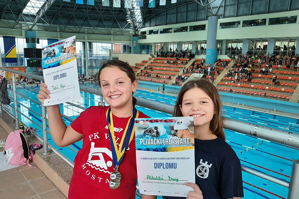 Plivački klub "Velež" u Mostar donio dvije medalje