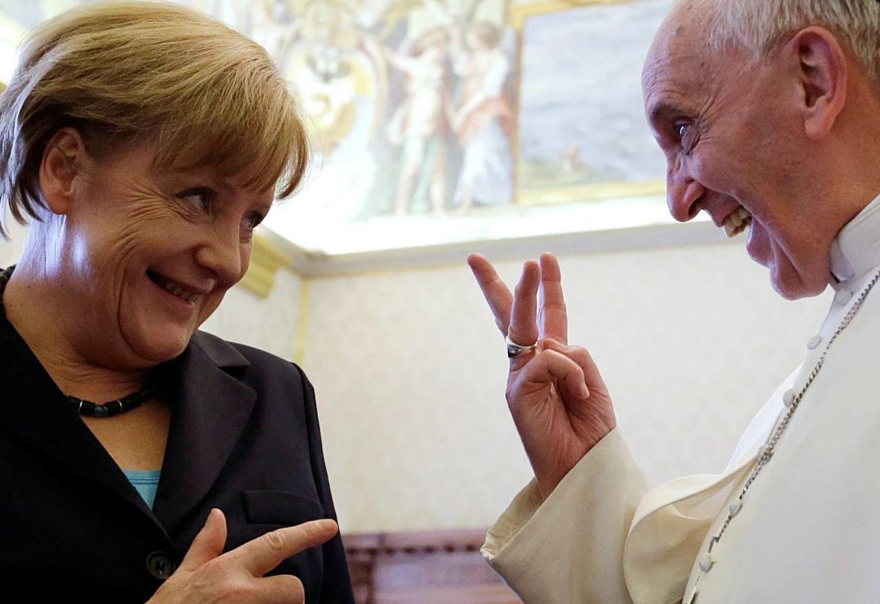 Oprostili se Merkel i papa Franjo
