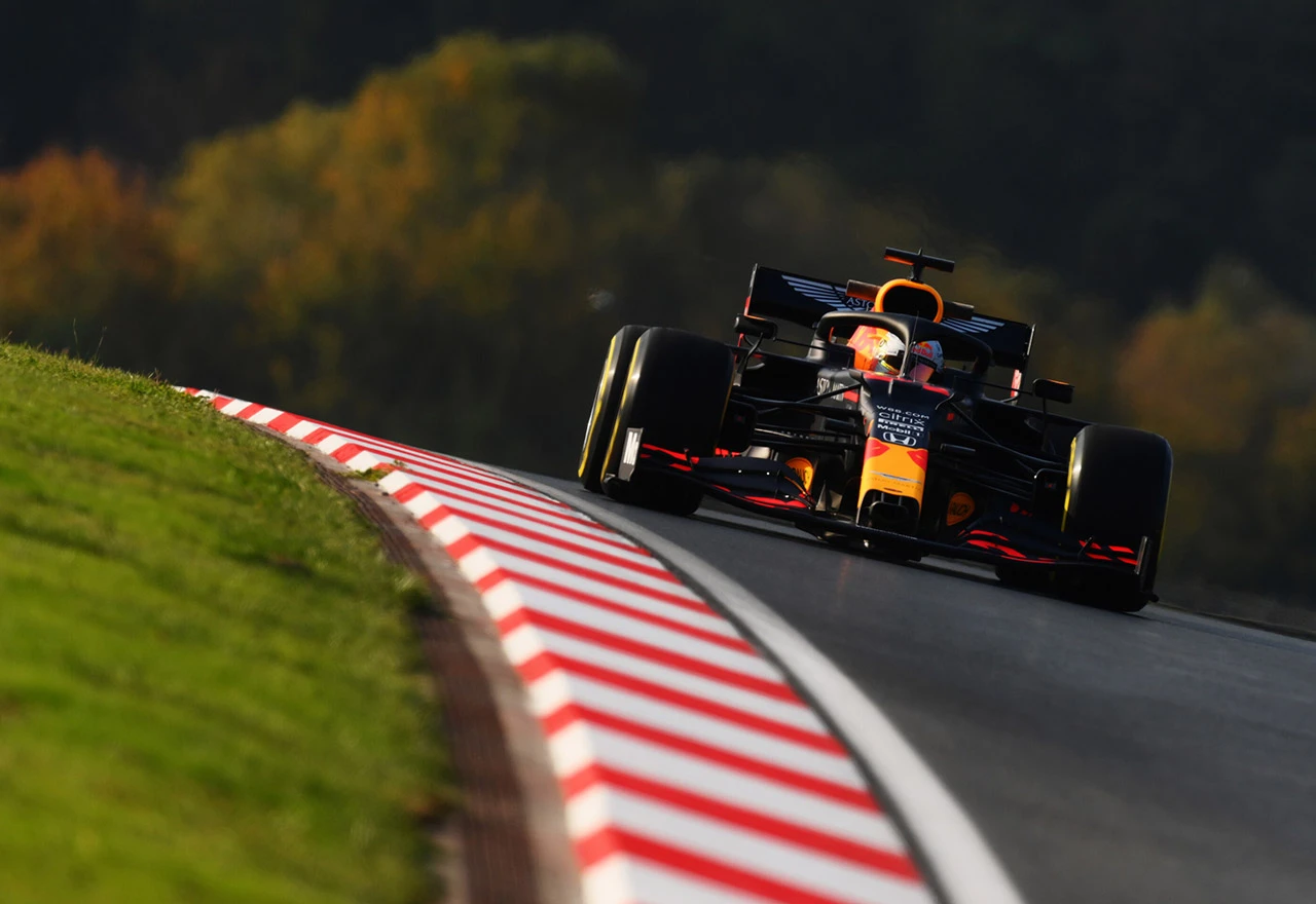 Red Bull Racing i Scuderia AlphaTauri u čast Honde će voziti bijele bolide na VN Turske
