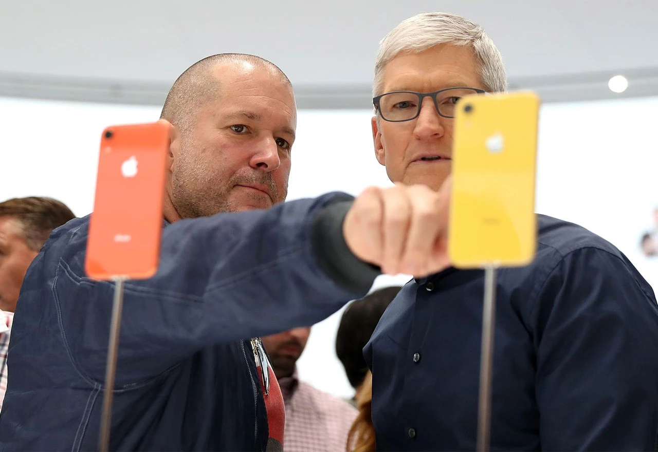 Najpoznatiji Appleov dizajner započeo je suradnju s Ferrarijem