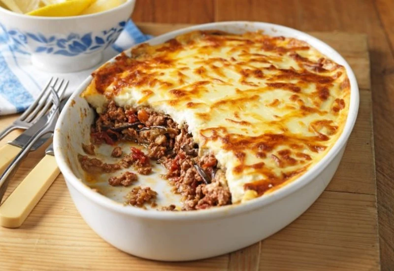 Recept za najfiniju musaku s krumpirom i mljevenim mesom