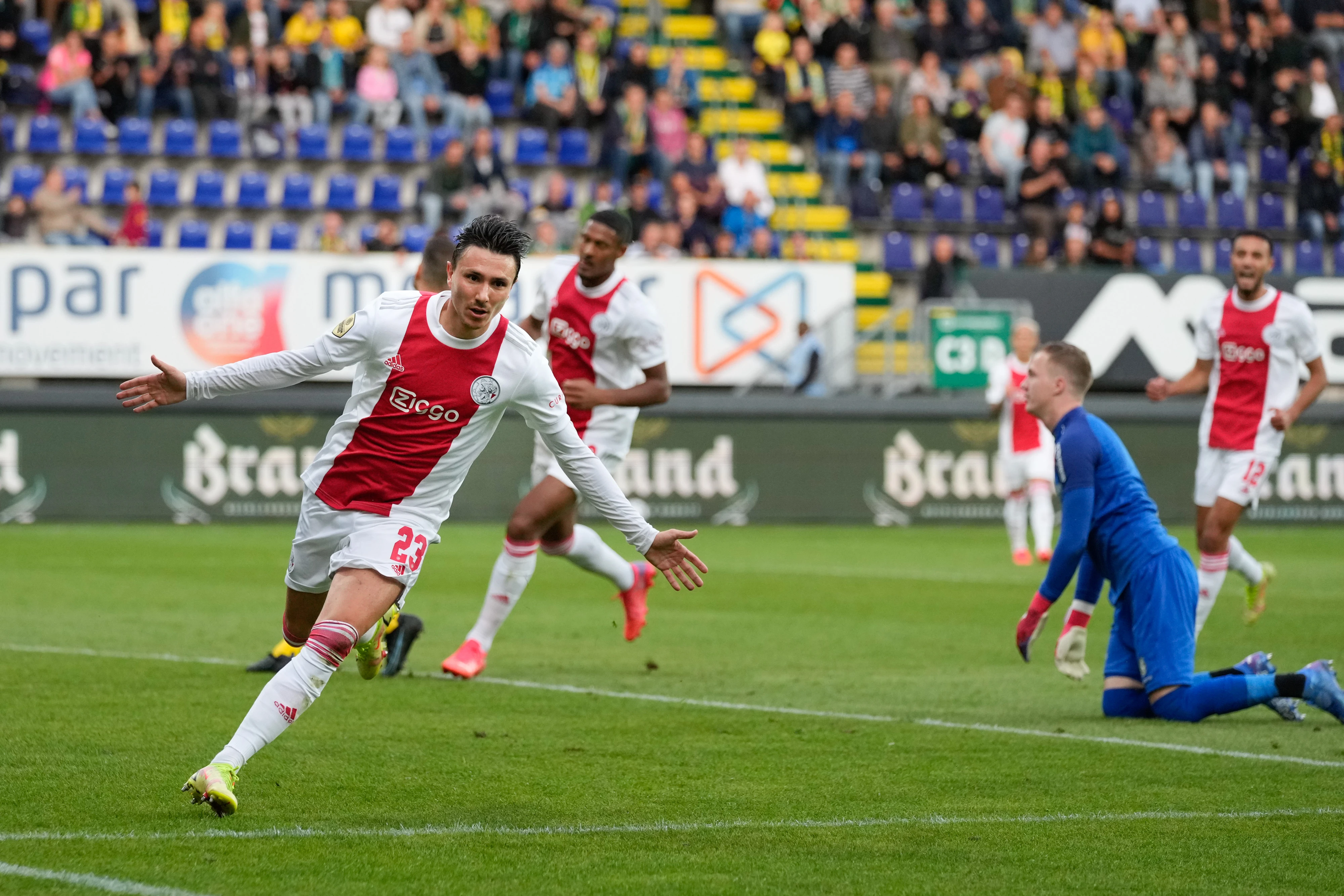 Impresivan niz se nastavlja: Ajax s 5:0 pregazio Fortunu