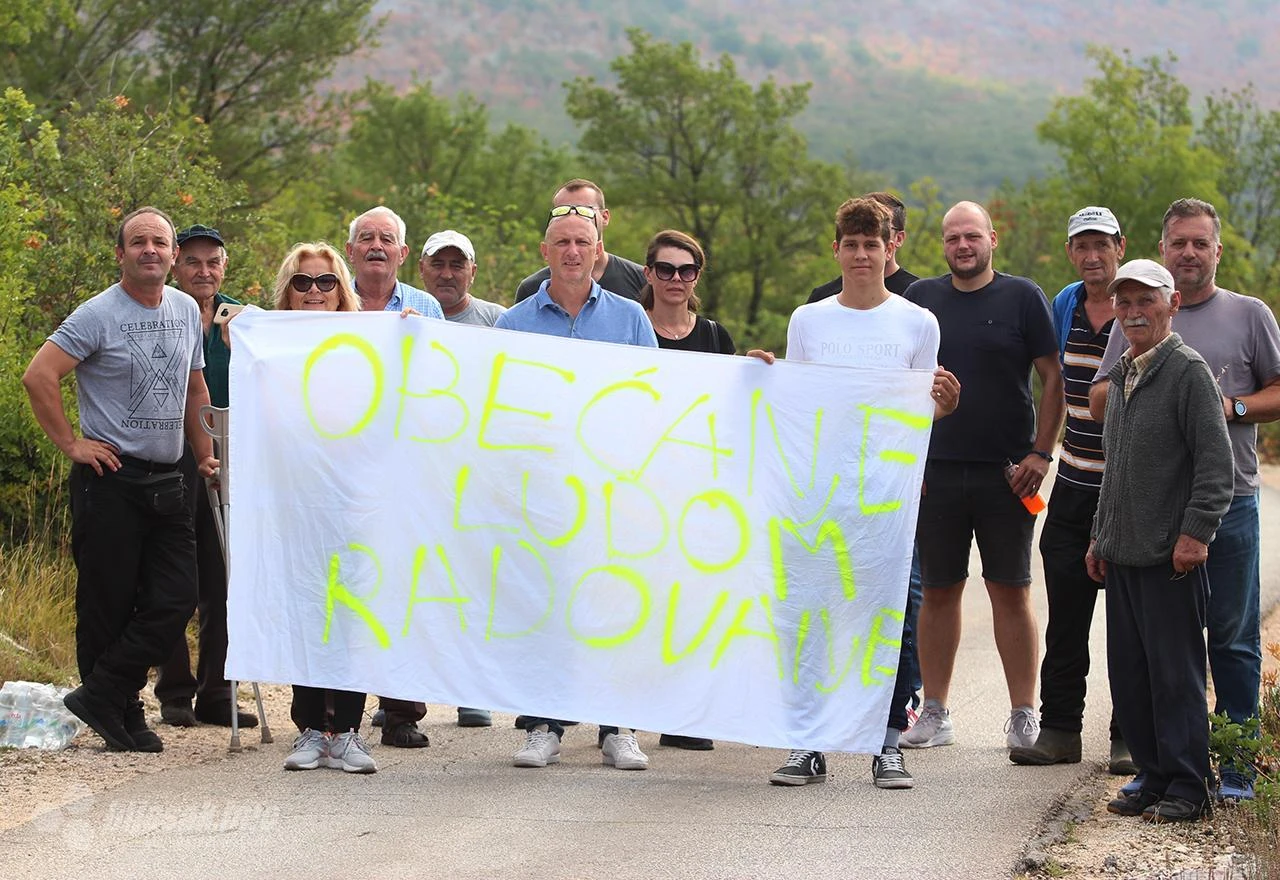 Neum: Mještanima ispresjecane parcele, kamenolomu prijeti ogromna ekonomska šteta