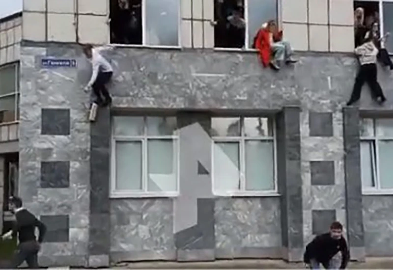Pucnjava u kampusu ruskog sveučilišta, studenti bježe kroz prozore 