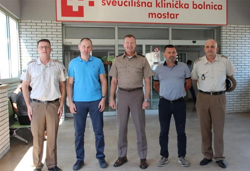 Kvesić i NATO stožer: Cjepiva ima, ali građani neće da se cijepe