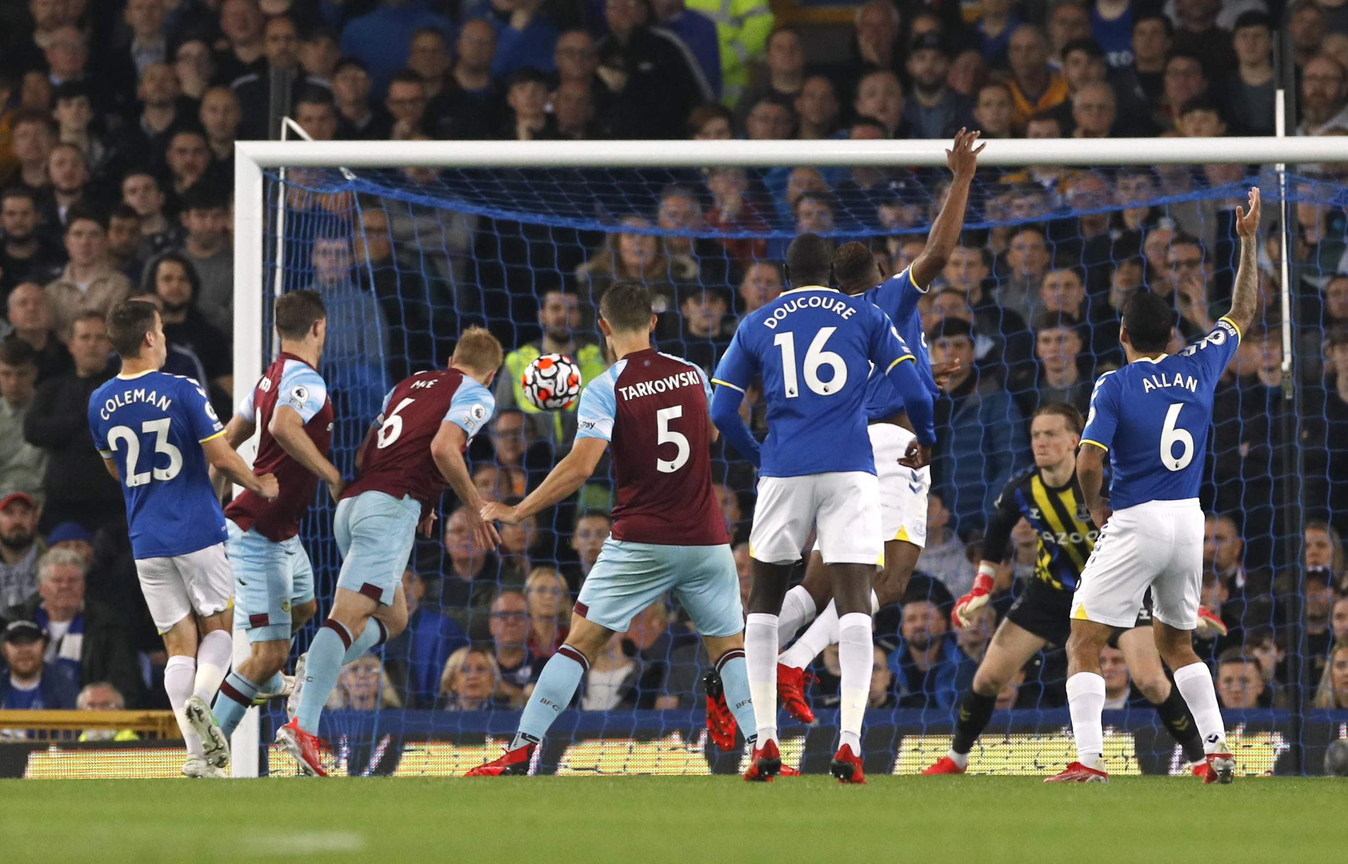 Everton s tri gola u šest minuta do preokreta i pobjede