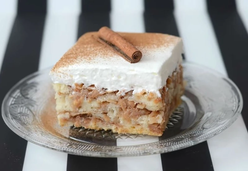 Bakin kolač od jabuka za koji vam ne treba niti mikser