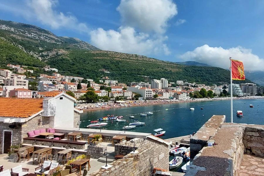 Pooštrene epidemiološke mjere u Crnoj Gori, uveden i novi režim ulaska u zemlju