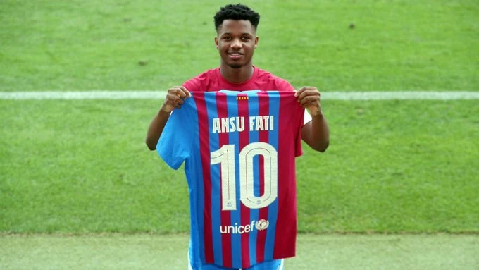 Tek je naslijedio Messijevu desetku u Barceloni, a već bi mogao otići