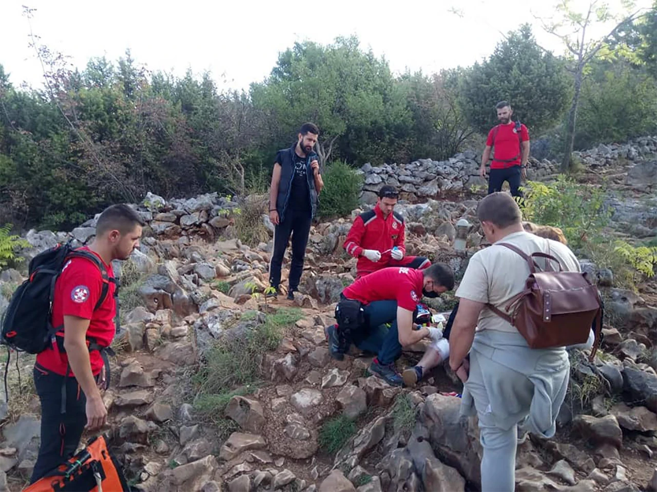 Međugorje: Spašena hodočasnica na Brdu Ukazanja
