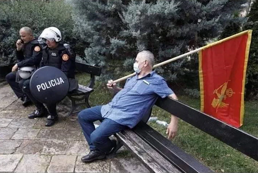 Kome ba da se mi prilagođavamo?