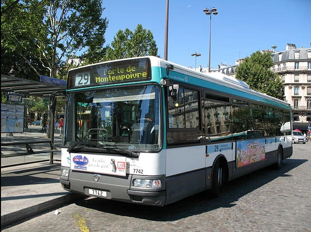 U autobusu ostavila torbu s 40.000 eura