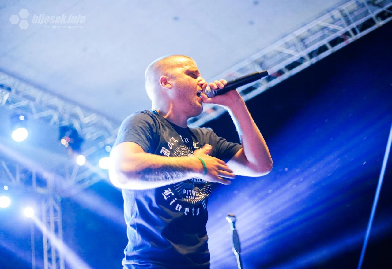 Trodnevni festivalski spektakl: Počeo Mostar Summer Fest