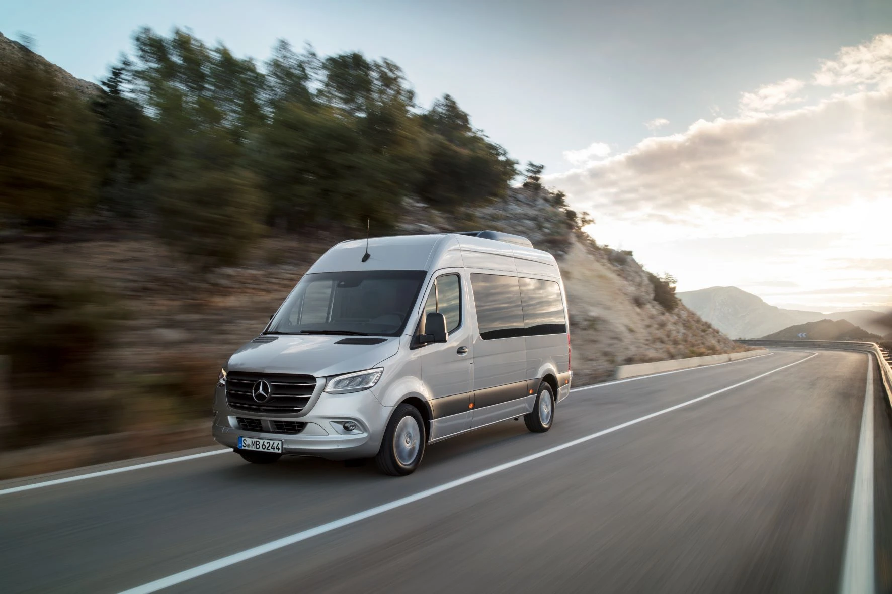 Mercedes-Benz Sprinter: Brži, jači i sigurniji za sve