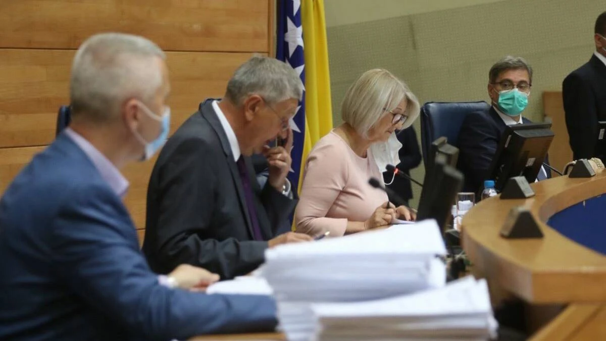 Opet kreću sjedenja: Stranci pripremaju pregovore o Izbornom zakonu