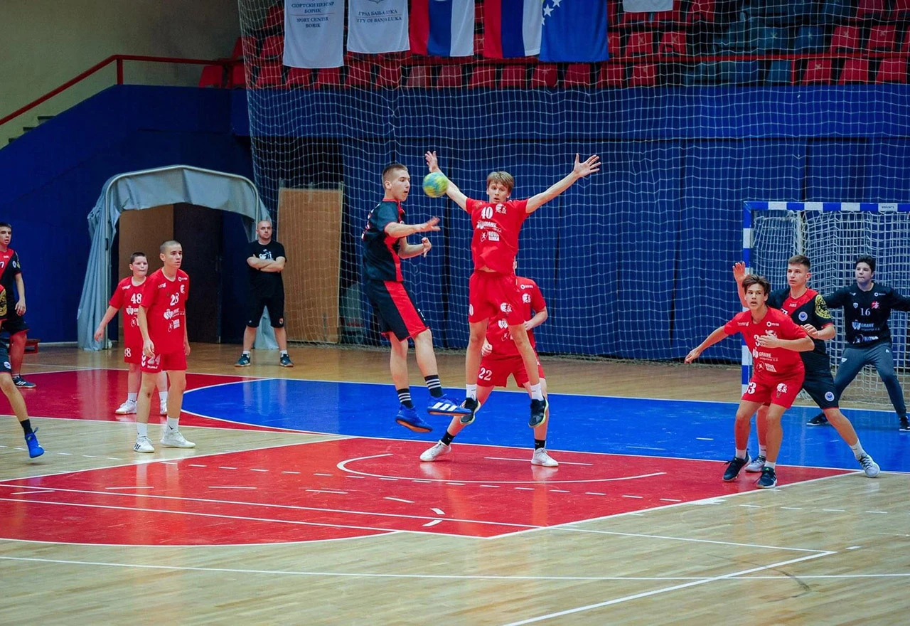 ŠRHMRK Zrinjski se okitio medaljom i priznanjem